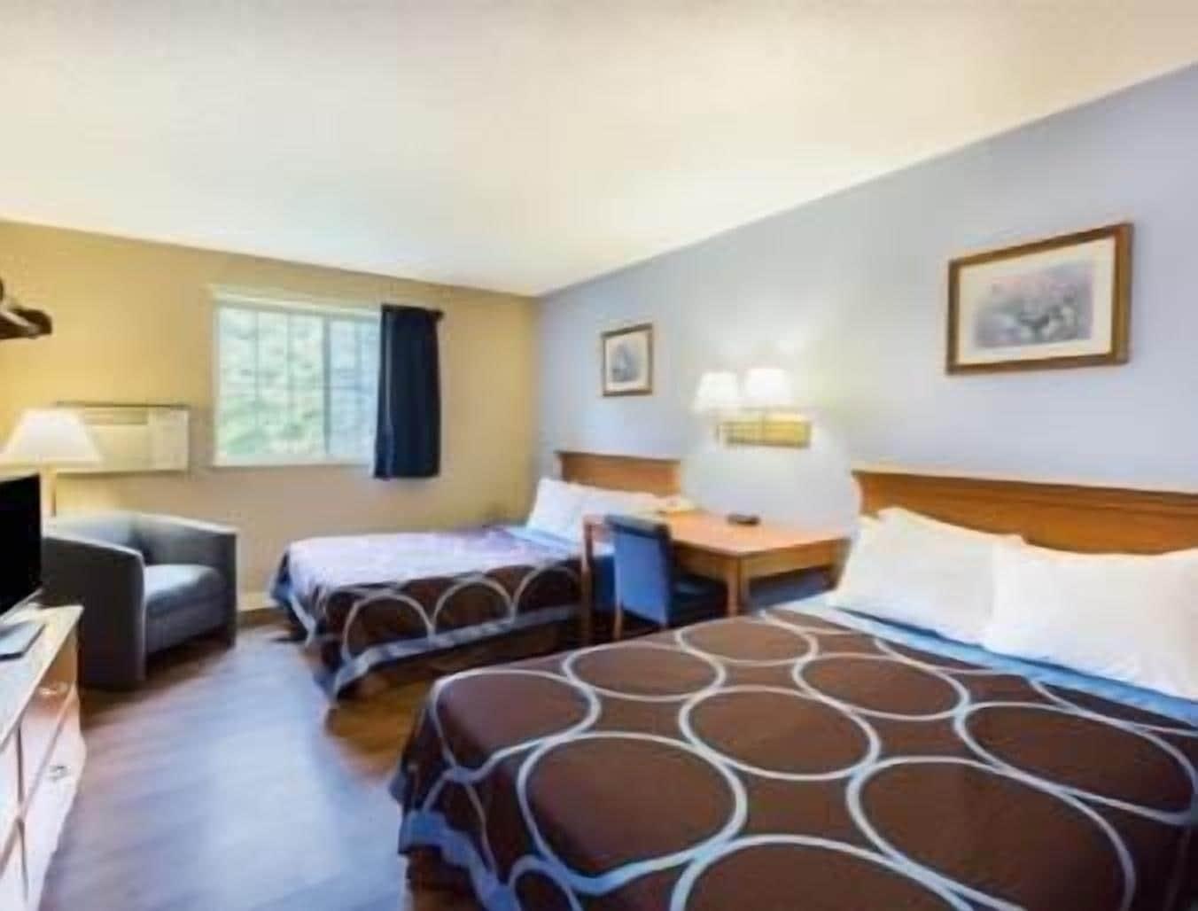 Super 8 By Wyndham - Poconos Hotel East Stroudsburg